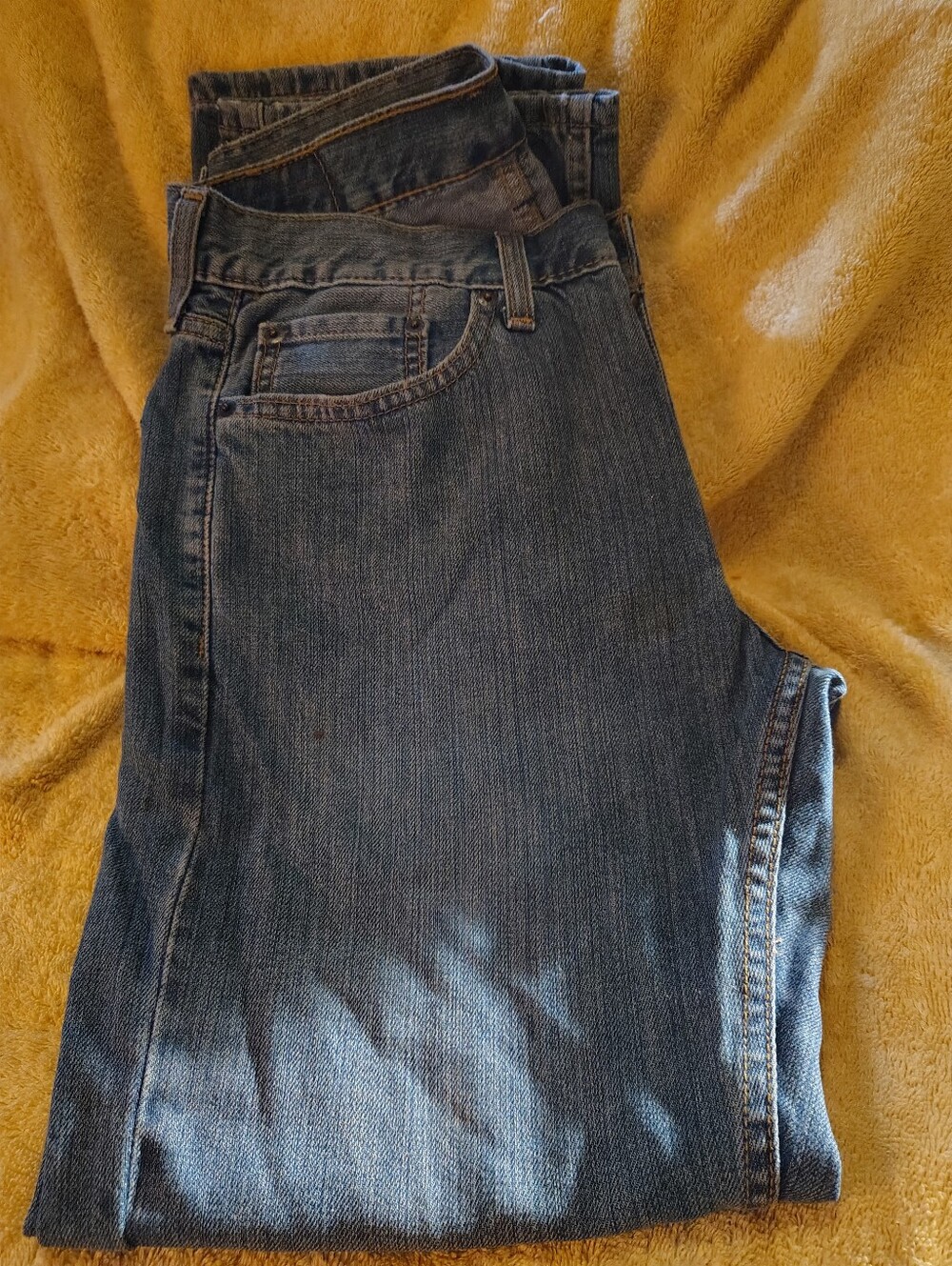 Levi's Straight Fit Blue Denim Jeans